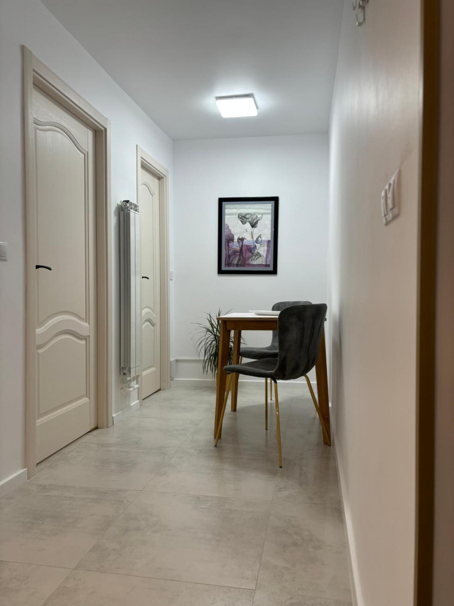 Apartament Luna Piatra Neamţ 外观 照片