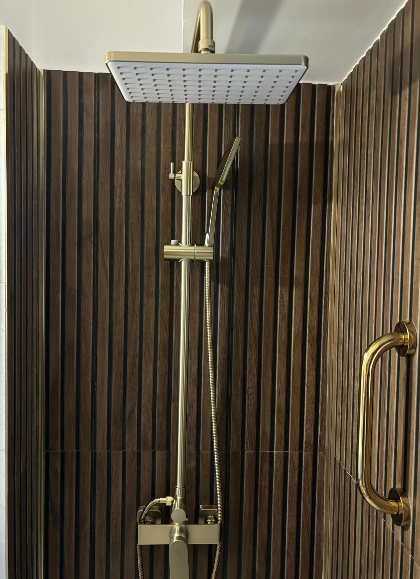 Apartament Luna Piatra Neamţ 外观 照片