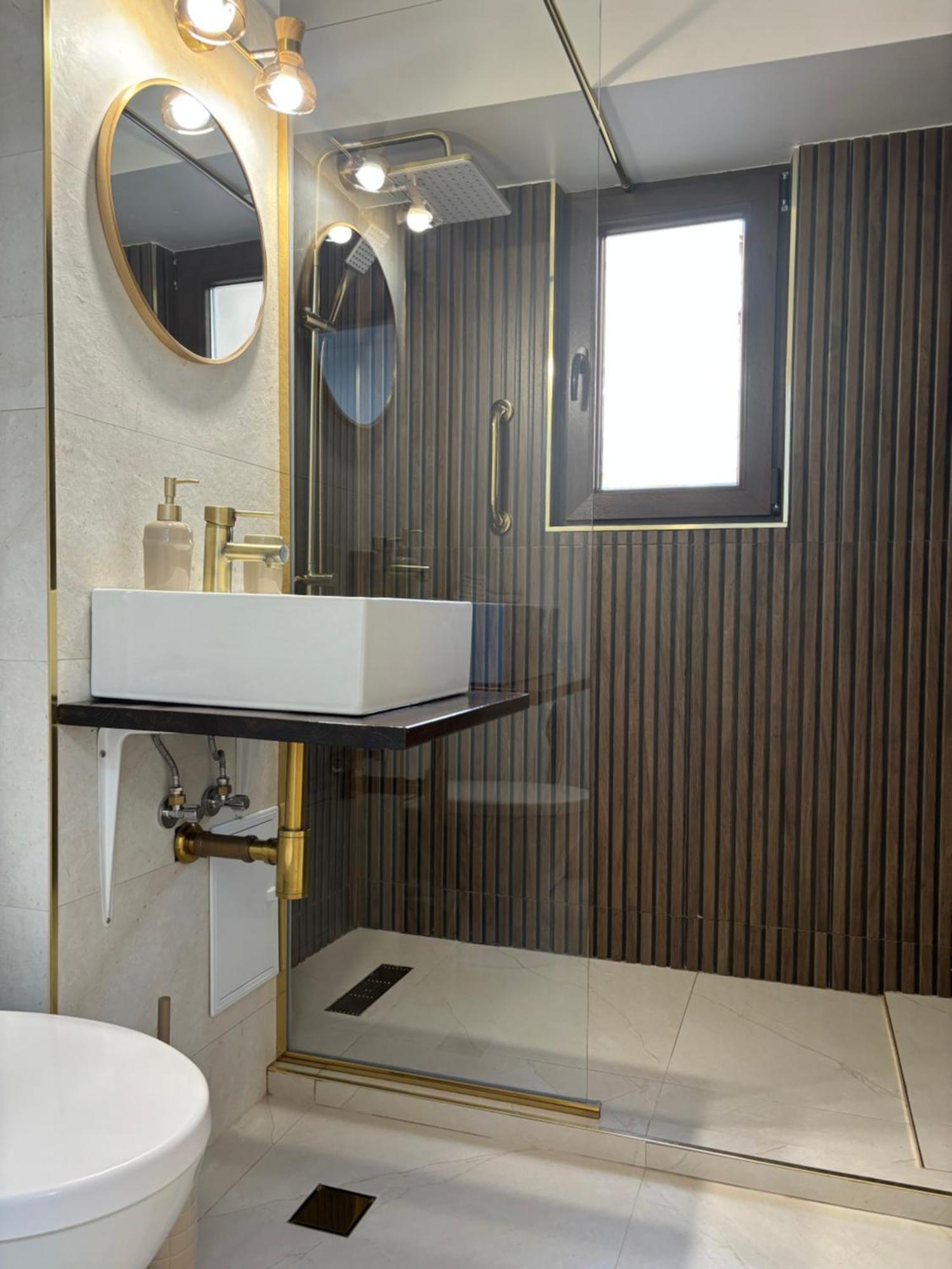 Apartament Luna Piatra Neamţ 外观 照片